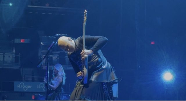 Smashing_Pumpkins_Cassandra_IMG_0266